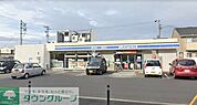 ローソン中村草薙町店 徒歩4分。 300m