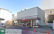 セブンイレブン名古屋中村区役所駅前店 徒歩4分。 320m