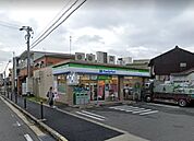 ファミリーマート栄生二丁目店 徒歩5分。 330m