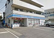 ローソン栄笠間二丁目店 徒歩8分。コンビニ 620m