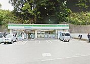 ★★ファミリーマートエクセレンス不動坂店 813m
