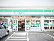 ファミリーマート藤沢柄沢店 416m