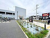 オーケー 辻堂羽鳥店 徒歩11分。 820m