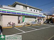 スリーエフ茅ヶ崎本村店 徒歩12分。コンビニ 900m