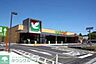 周辺：ヨークマート六浦店 徒歩3分。スーパー 170m