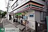 周辺：セブンイレブン川崎京王稲田堤北口店 徒歩2分。コンビニ 150m