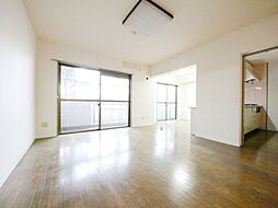 読売ランド第一マンションズ 209 2階3LDKのリビング/ダイニング