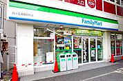 ファミリーマート 徒歩5分。コンビニ 340m