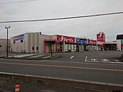 ジェーソン本庄店 徒歩12分。 910m