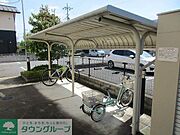 屋根付き駐輪場
