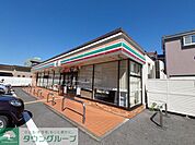 セブンイレブン 行田商工センター前店 徒歩9分。 680m