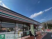 セブンイレブン深谷上柴東3丁目店 徒歩7分。 510m