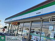 ファミリーマート熊谷新堀店 徒歩9分。 690m