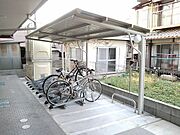 屋根付き駐輪場