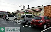 セブンイレブン小川町駅前店 徒歩8分。 570m