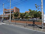 西熊谷病院 徒歩109分。 8660m