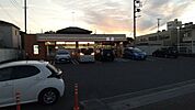 セブンイレブン久喜本町1丁目店 徒歩12分。 890m