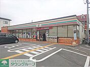 セブンイレブン 熊谷伊勢町店 徒歩13分。 1040m