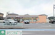 セブンイレブン 熊谷新堀新田店 徒歩8分。 620m