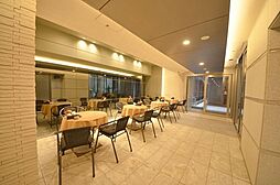 16 / 35