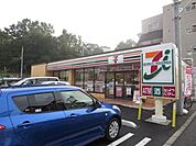 セブンイレブン 727m
