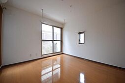 ラ・グランデ 203 2階1Kのリビング/ダイニング