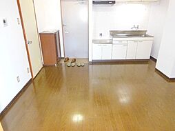 プリメールマンション 101 1階2DKのリビング/ダイニング