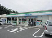 ファミリーマート 690m