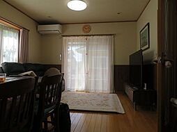 居間