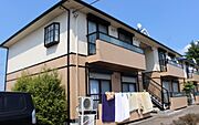 パナホーム施工。地震に強い鉄骨アパートです。