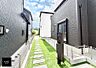 外観：2号棟  ■暮らしを彩る充実した設備仕様が備わった住まい