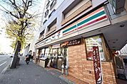 セブンイレブン博多駅前2丁目店 541m