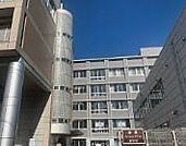香蘭ファッションデザイン専門学校 徒歩4分。 310m