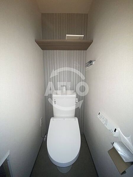 画像8:レジュールアッシュアーバンイーレ　トイレ