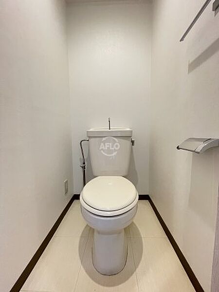 画像9:ル・パラ九条　トイレ