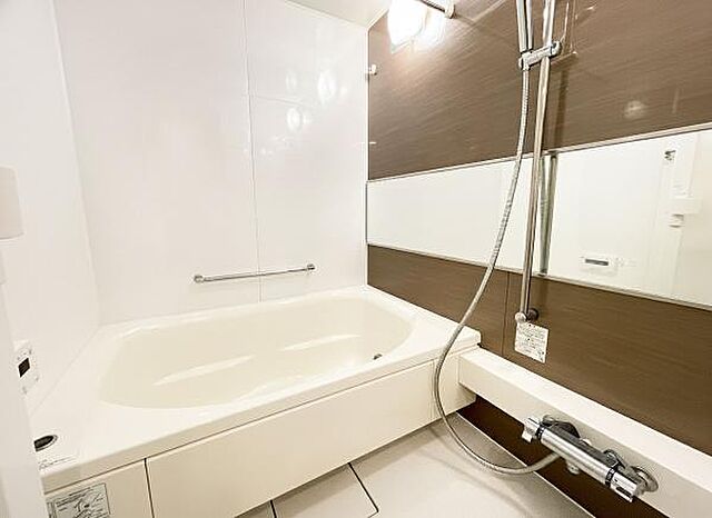 浴室 プレシス武蔵小金井 4階/-