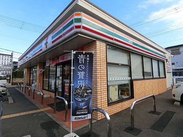 画像10:【コンビニエンスストア】セブンイレブン　岸和田中井町店まで820ｍ