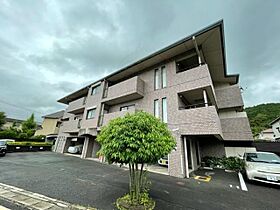 京都府京都市伏見区醍醐烏橋町（賃貸マンション2LDK・3階・51.84㎡） その1