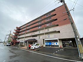 京都府京都市伏見区向島津田町（賃貸マンション1LDK・3階・50.00㎡） その1