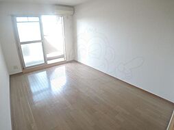 ボヌール深草 3階1Kのリビング/ダイニング