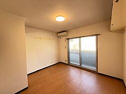 メゾン・ラビアン 3階1Kのリビング/ダイニング