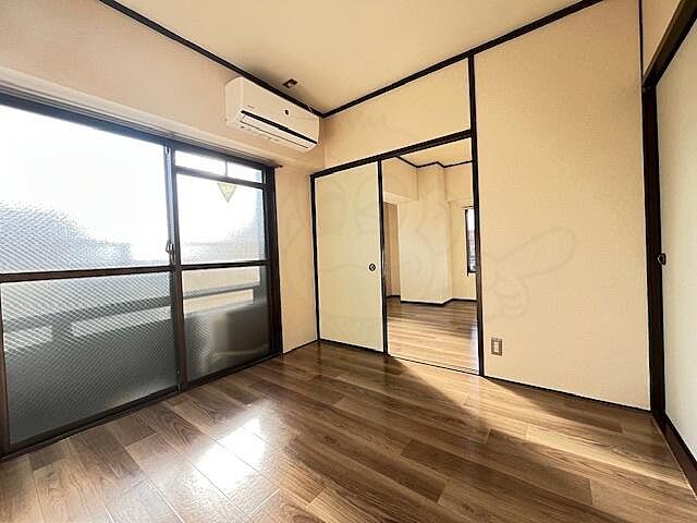 寝室