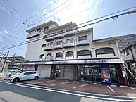 京都府京都市伏見区讃岐町：物件画像／株式会社BRAVE　賃貸住宅サービス伏見店