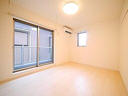 ルクール川崎 203 2階1Kのリビング/ダイニング