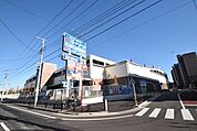 マックハウスコーナン川崎小田栄店 徒歩16分。ショッピングセンター 1240m