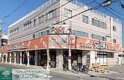フーズマーケットさえき 小向店 徒歩3分 180m