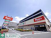 ホームズ新川崎店 徒歩10分。その他小売店 770m