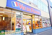 ＶＩＥ　ＤＥ　ＡＲＡＮＣＥ 徒歩7分。ショッピングセンター 530m