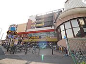 パウかわさき 徒歩7分。ショッピングセンター 530m