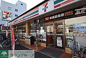 セブンイレブンさいたま大宮氷川参道店 320m